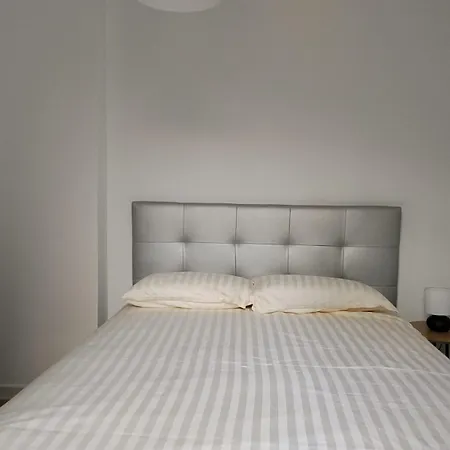 Bajo San Jose Apartamento *